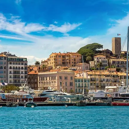 2 Pieces Centre * Cannes