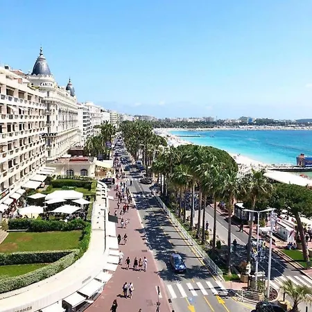2 Pièces Centre * Cannes